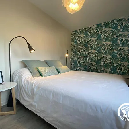 Ferienhaus Les Pieds Dans L'eau