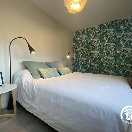 Les Pieds Dans L'eau Дом отдыха *